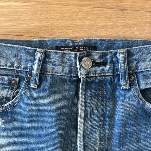 Moussy Distressed Blue Skinny Jeans - Picture 6 of 9